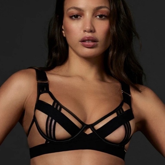 New! Bluebella Sutton strappy cage bra black banded 10491 - Picture 7 of 16